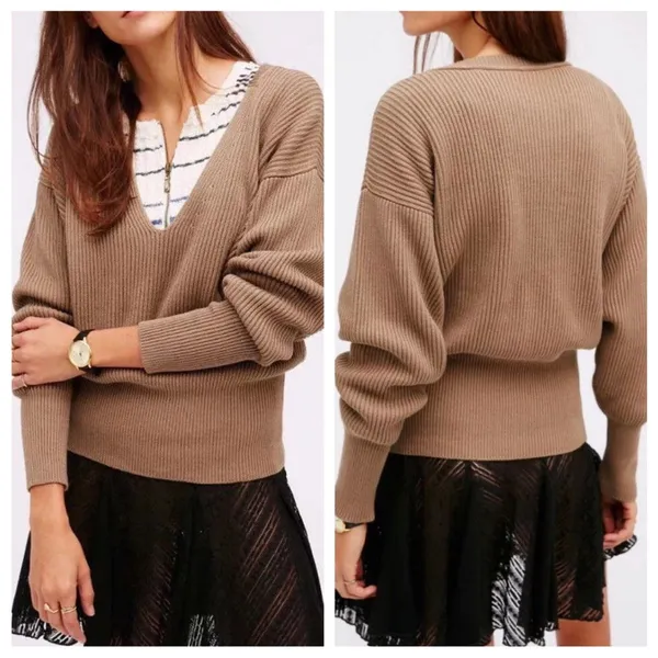 Free People Taupe Knit Allure Pull Over‎ Sweater Size XS Deep V Neck - Image 2