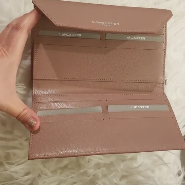 💕LANCASTER PARIS💕 Large Leather Ziparound Wallet - Image 4