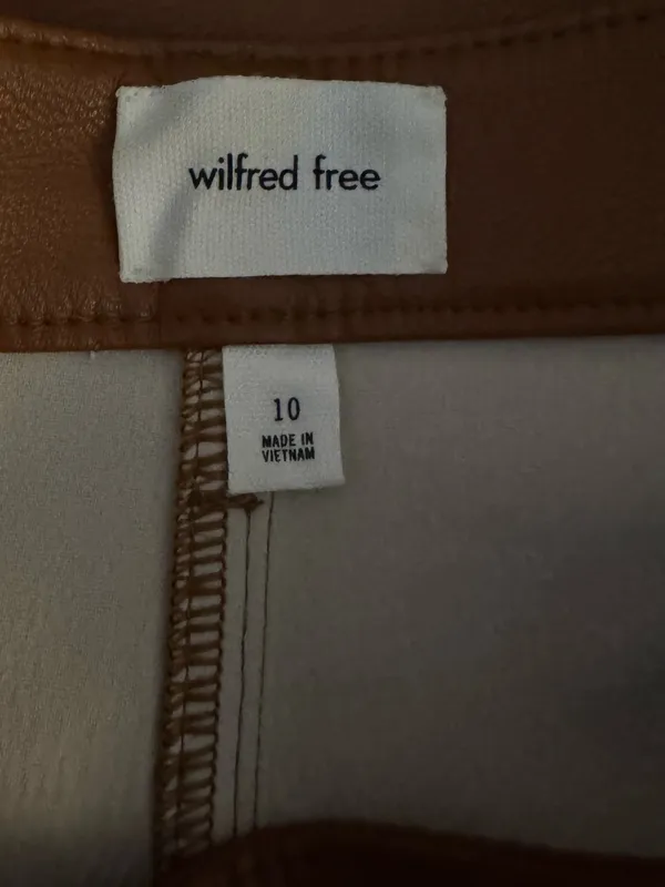 Aritzia Wilfred Free Lucy Pant Camel Vegan Leather Size 10 Neutral Capsule - Image 9