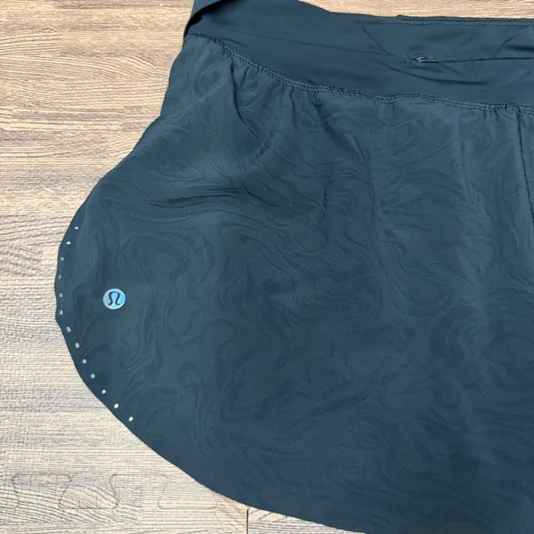 lululemon shorts - Image 6