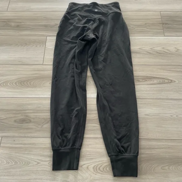 Lululemon Align Dark Gray Elastic Cuffed Nulu Joggers Size 4‎ - Image 5