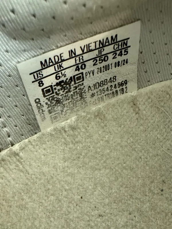 Adidas Ultraboost 5 shoes in a "Triple White" colorway Size 8 - Image 10
