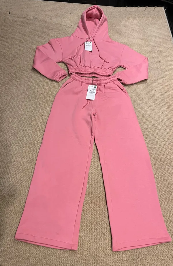 ZARA Long Sleeve Sweatsuit Set With Hoodie And Wide Leg Size XS - Image 2