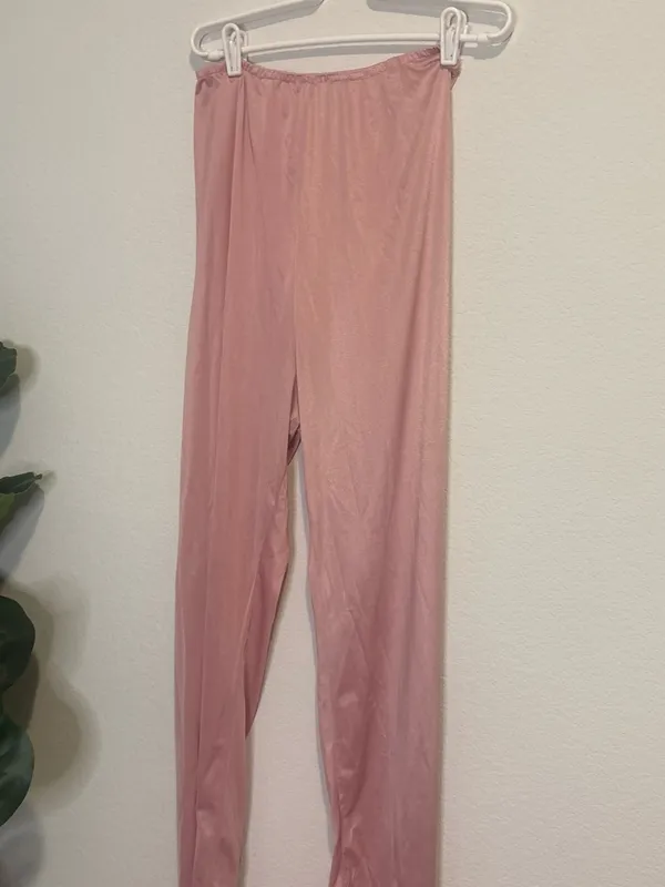 Blush Pink Vintage Nightgown with Embroidered Yoke - Image 4
