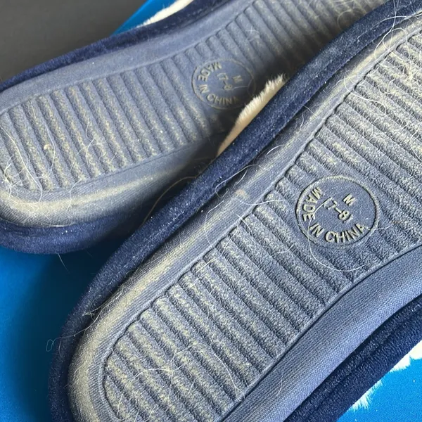 FINAL MARKDOWN Cozy Blue Slippers medium 7/8 - Image 3