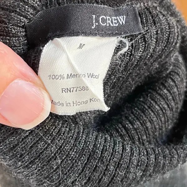 J.Crew Women's Vintage Charcoal Grey 100% Merino Wool Turtleneck Sweater Size M - Image 3