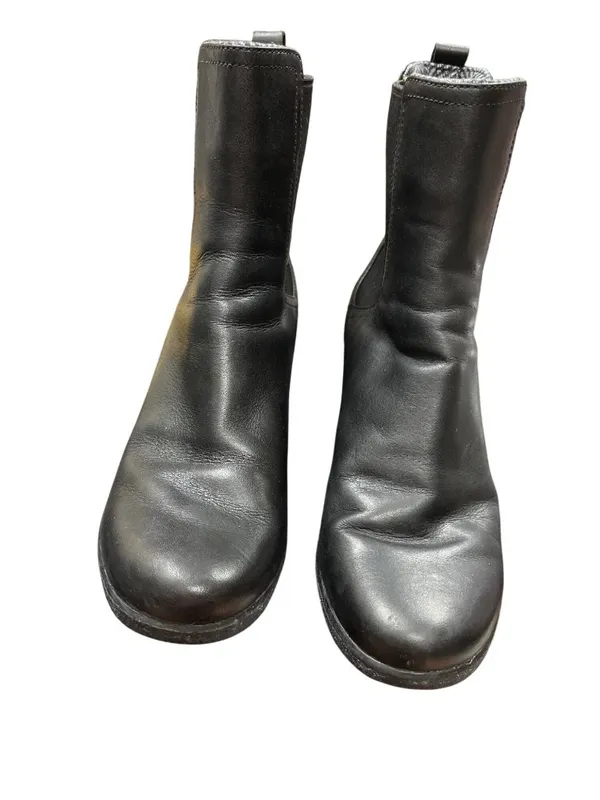 UGG Dupree wms black leather waterproof chelsea wedge ankle boots sz 8 SKU 10769 - Image 11