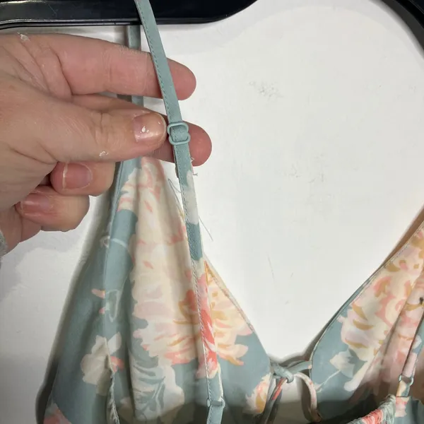 Abercrombie & Fitch floral cropped tank top blue cream peach women's size small‎ - Image 8