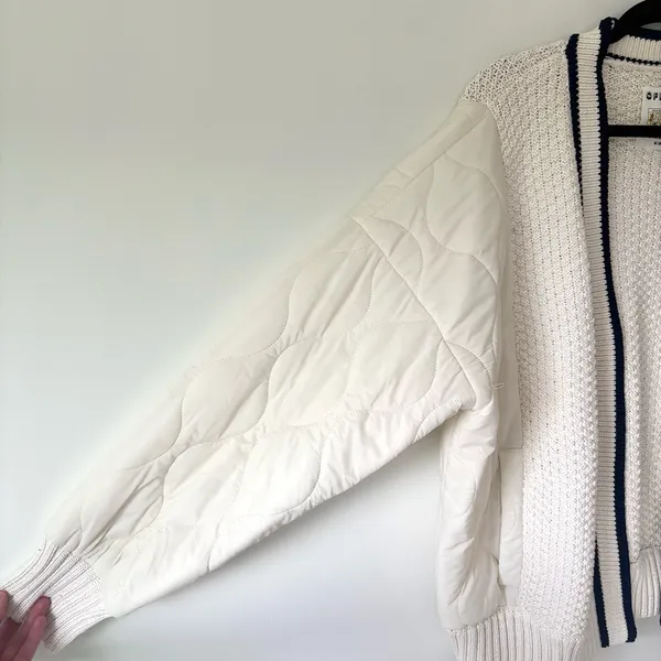 Offline by Aerie Quilted Knit Cardigan Puffer Cream Navy Oversized Sweater Cozy - Image 6