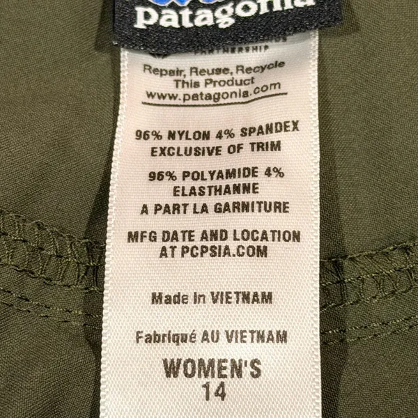 Patagonia Dark Green‎ Women's hiking shorts 14 - Image 4