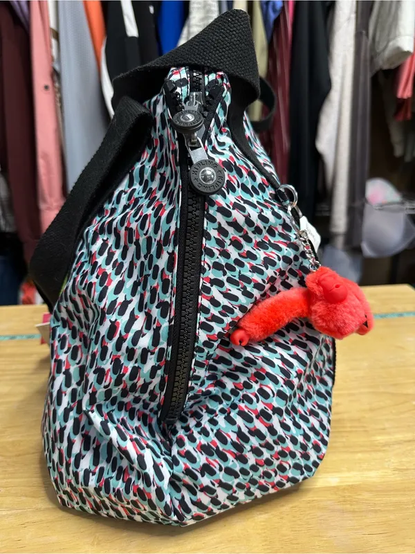 1505. Kipling Art Medium Tote Bag nwt $139 ret - Image 2