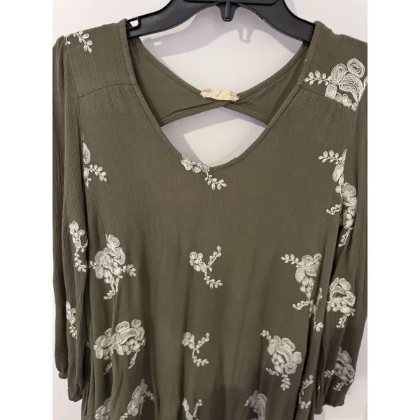 Green Altar’d State Dress (Size Medium) - Image 7