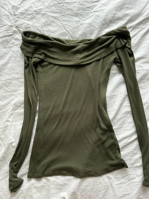 Aeropostale Off The Shoulder Blouse - Image 4