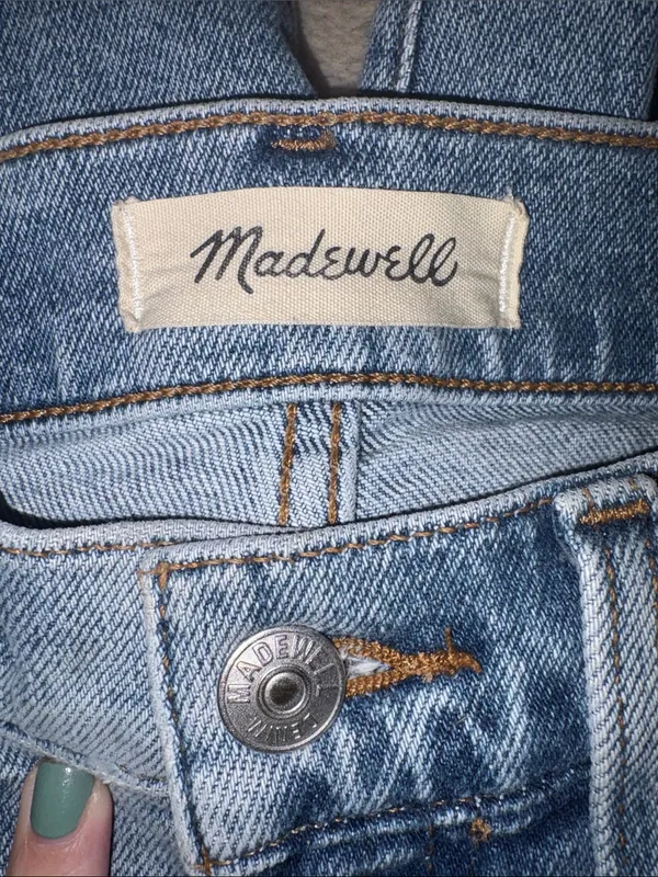 Madewell The Perfect Vintage Distressed Jean, Size 25 - Image 5