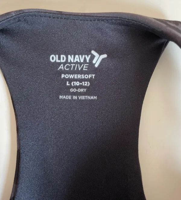 Old Navy Active Sports Bra/Tank - Image 5