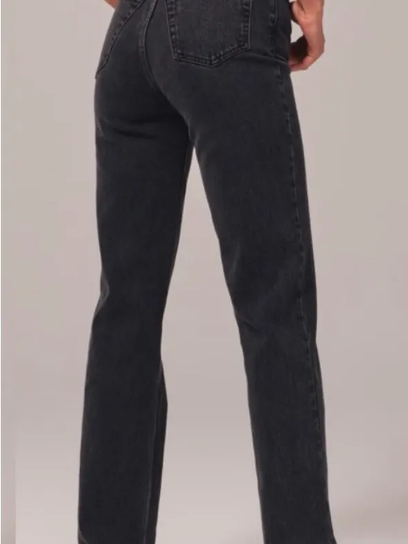 Abercrombie & Fitch The ‘90s Straight Ultra-High Rise Jeans in Washed Black - Image 3
