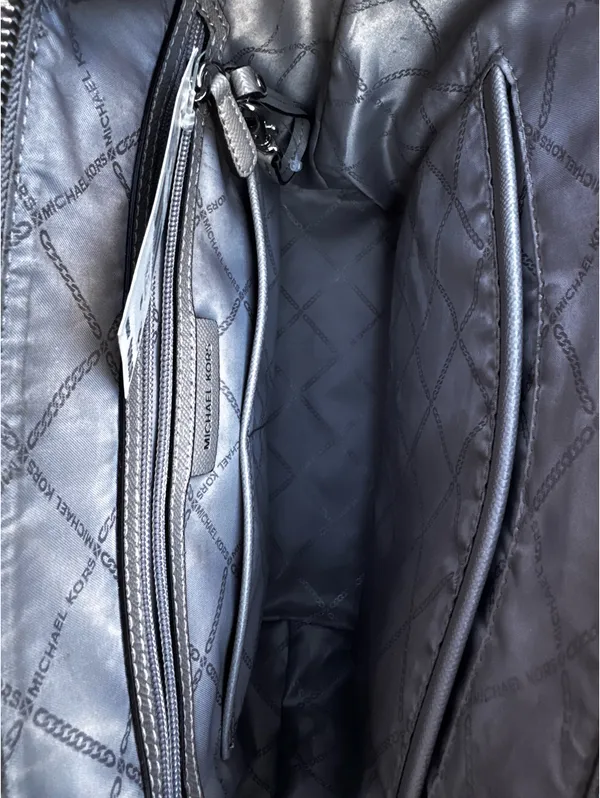 Michael Kors Purse - Image 9