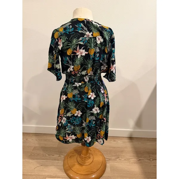 Tropical Pineapple Floral Mini Dress Black V-Neck Smocked Waist Tassel Accent M - Image 2