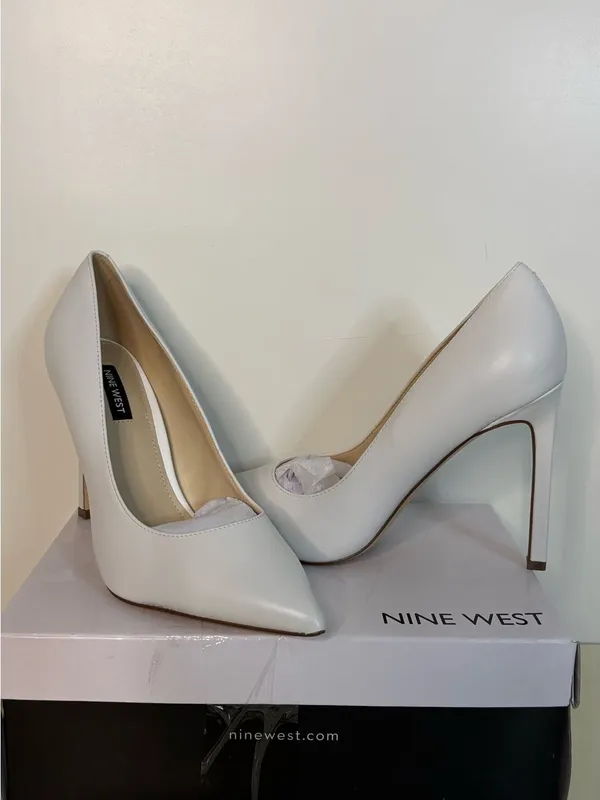 NWT Nine West White Pointed-Toe Leather Pumps - Image 7