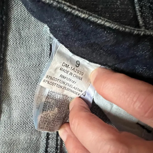 Machine washed jeans Size 9 - Image 3
