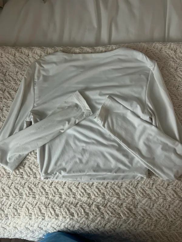 SheIn White long sleeve - Image 2