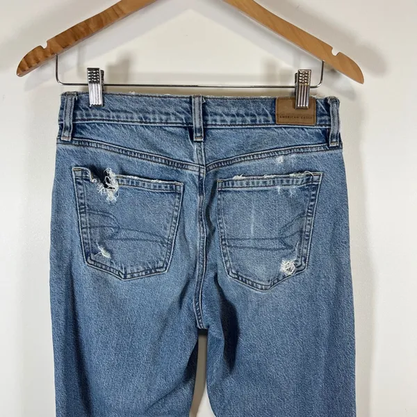 American‎ Eagle High Rise Relaxed Straight Jeans Blue Distressed Raw Hem Size 0 - Image 10