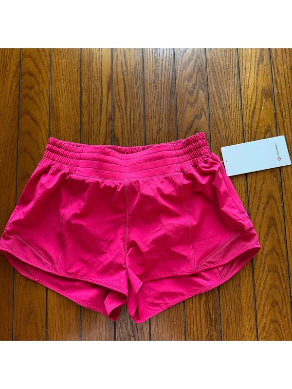 Lululemon Hotty Hot High Rise Short 2.5” Mulberry Spark Size 8 NWT - Image 2