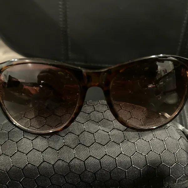 Vince Camuto Brown Sunglasses - Image 2