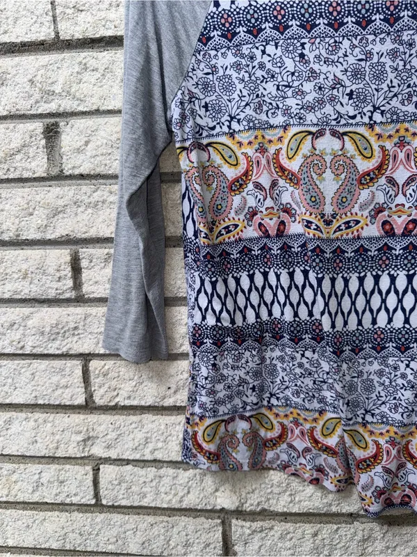 Cato Grey Raglan Mixed-Print Long Sleeve Top with Navy and Yellow Accents - Image 4