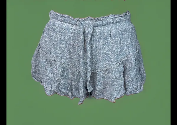 American Threads Ruffle shorts - Image 3