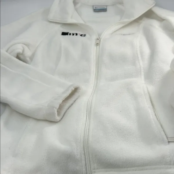 Columbia Soft White Fleece Jacket - Image 8