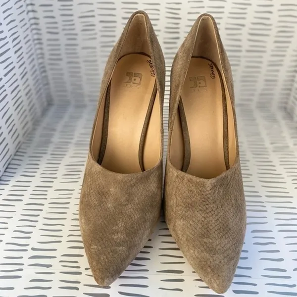Joes Jeans‎ Womens Taupe Suede Snake Embossed Pointed Toe Stiletto Pumps Sz 8.5M - Image 2