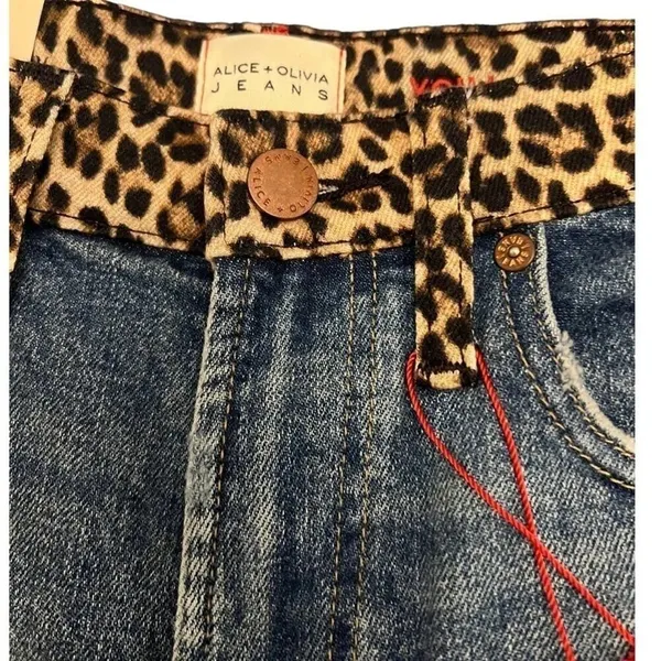 Alice + Olivia Amazing Animal Print High Rise Jeans Size 28 NWT - Image 9