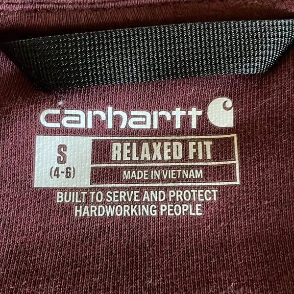 Carhartt burgundy zip up jacket size small 4-6 - Image 3