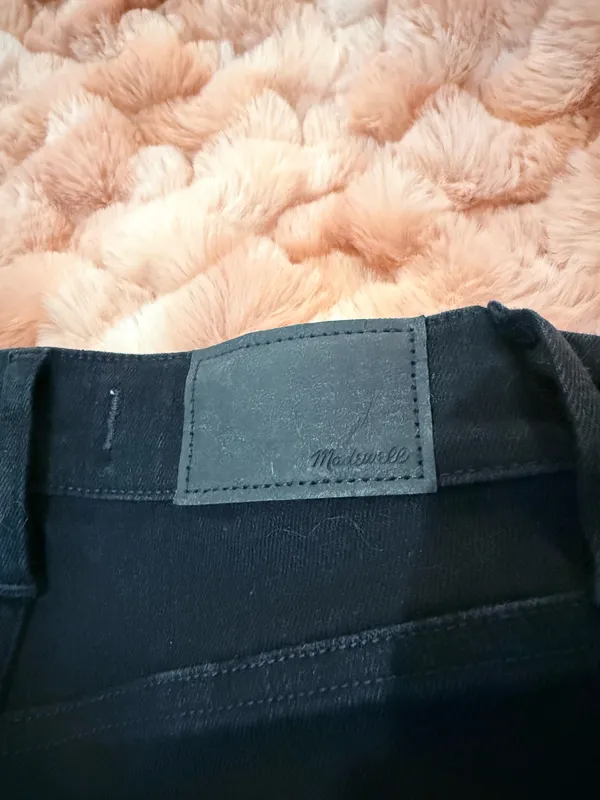 Madewell Women's Black Straight Leg Jeans - Image 8