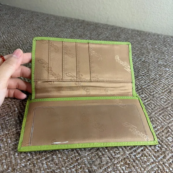 Fossil Green Leather Wallet - Image 8