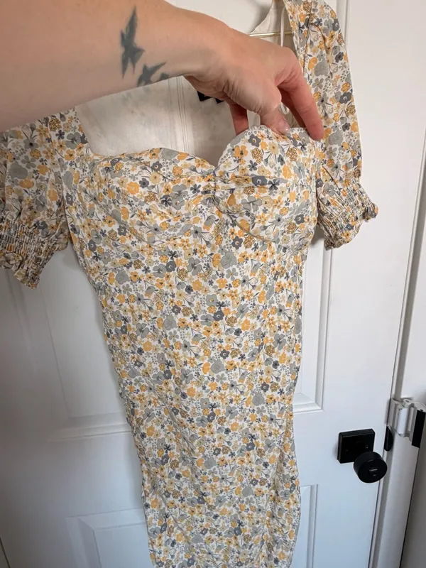 Bardot Cindy Floral Ruched Sweetheart Midi Dress - Image 5
