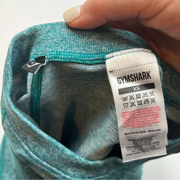 GymShark Womens Size XS Teal Long‎ Sleeve Cropped Fitted Top Workout Athletic - Image 3