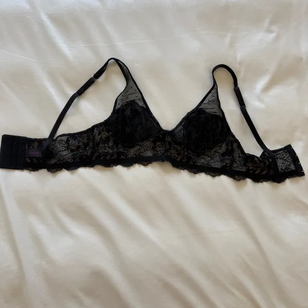 ✨ Frederick’s Of Hollywood Y2K Black Sheer Floral Lace Bralette | Coquette Fairycore Lingerie Top | Romantic Soft Cup Mesh Bra Size S - Image 7