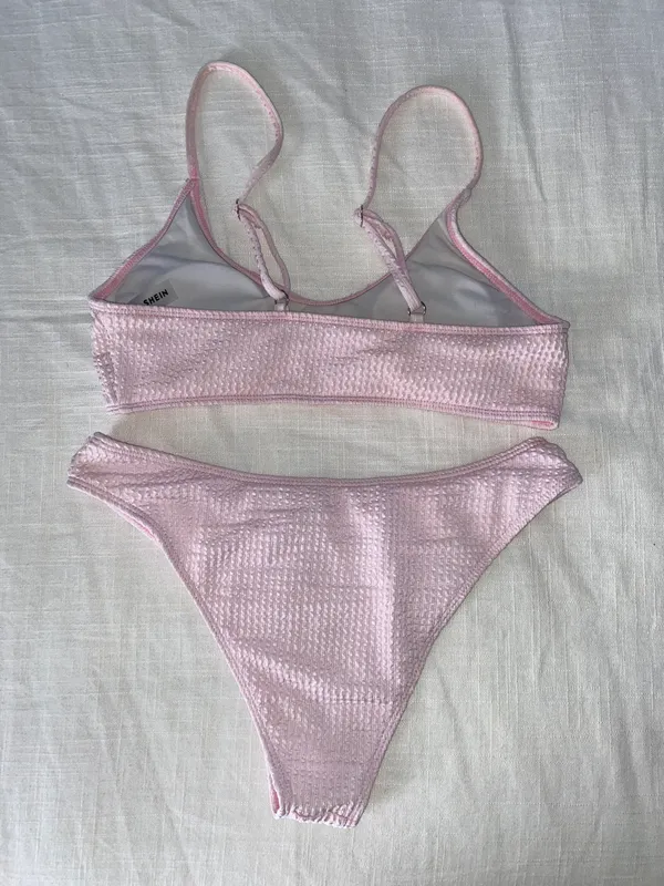 Bikini - Image 2