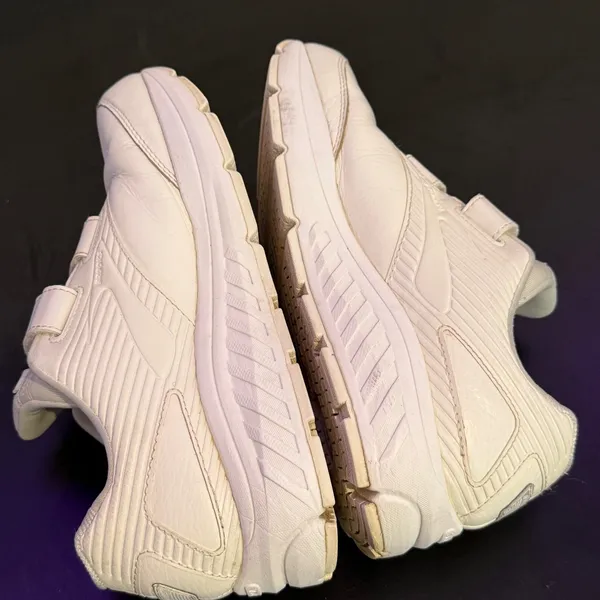 Brooks Addiction Walker V-Strap 2 White Leather Walking Shoes Womens 8.5 - Image 10