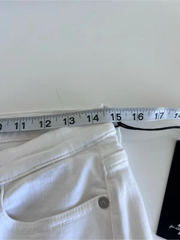 NWT 7 For All Mankind Women's Tailorless Dojo in Slim Illusion White 29 - Image 11
