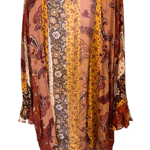 Daytrip Multicolor Paisley Kimono - Image 2