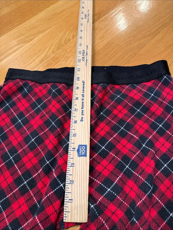 Victoria’s Secret plaid thermal sleep set size medium. - Image 6