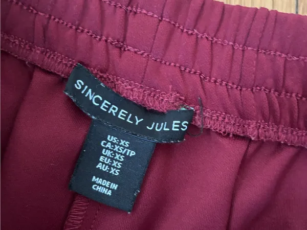 Sincerely Jules Cropped Maroon Track Pants XS - Image 6