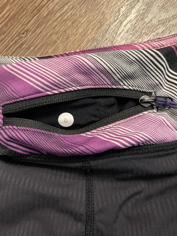 lululemon athletica Black Shorts with Pink & Purple Striped Waistband Size 6 - Image 5