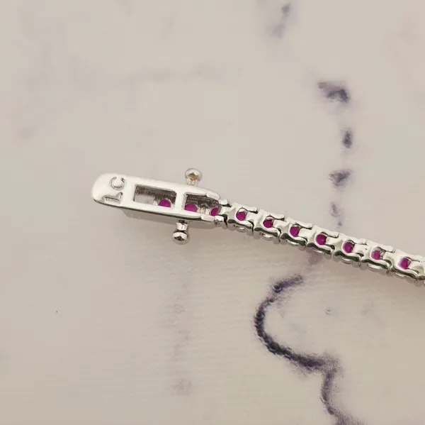 Lili Claspe Ruby Flame Tennis Bracelet New No Tag Red - Image 7