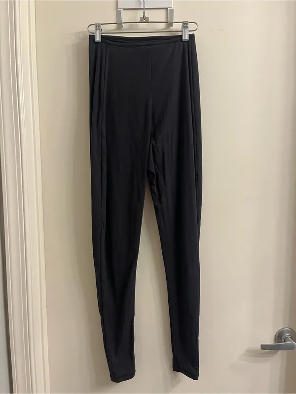 Skims Fits Everybody Maternity Leggings Medium - Image 5