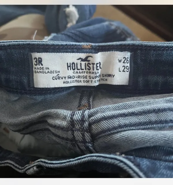 American Eagle Jeans Distressed Skinny - Image 2