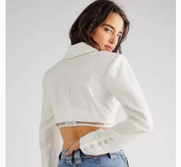 Coco Cropped Blazer - Image 4